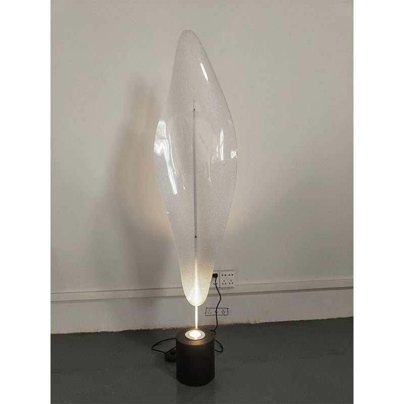 Künstlerische Stehlampe