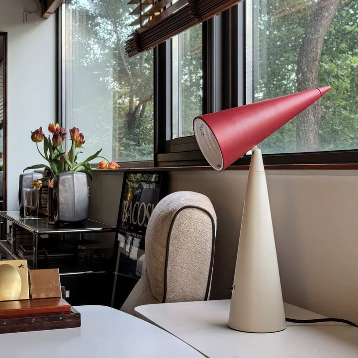 Moderne Cone Tischlampe
