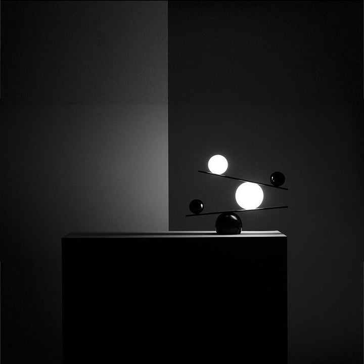 Moderne dekorative Balance Skulptur