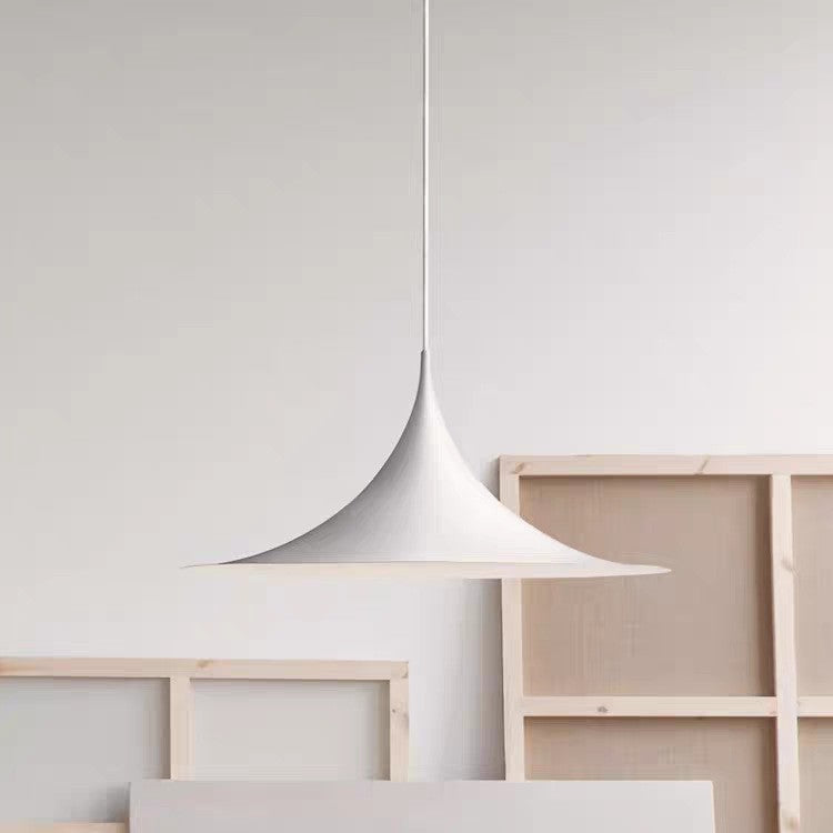 Minimalistische Hängende Pendelleuchte