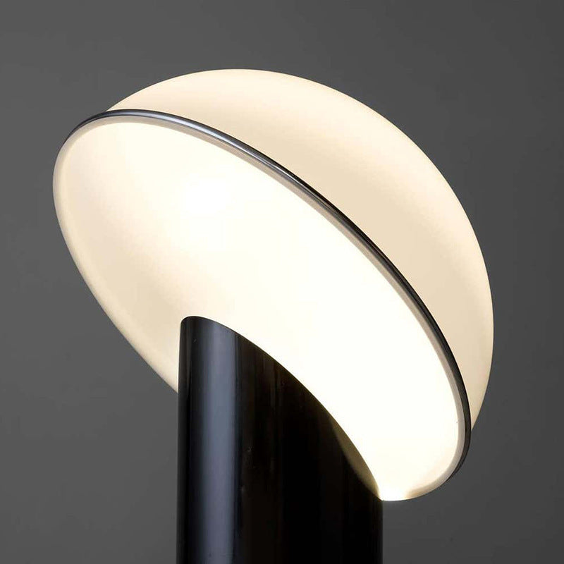 Moderne Halbkreis Stehlampe