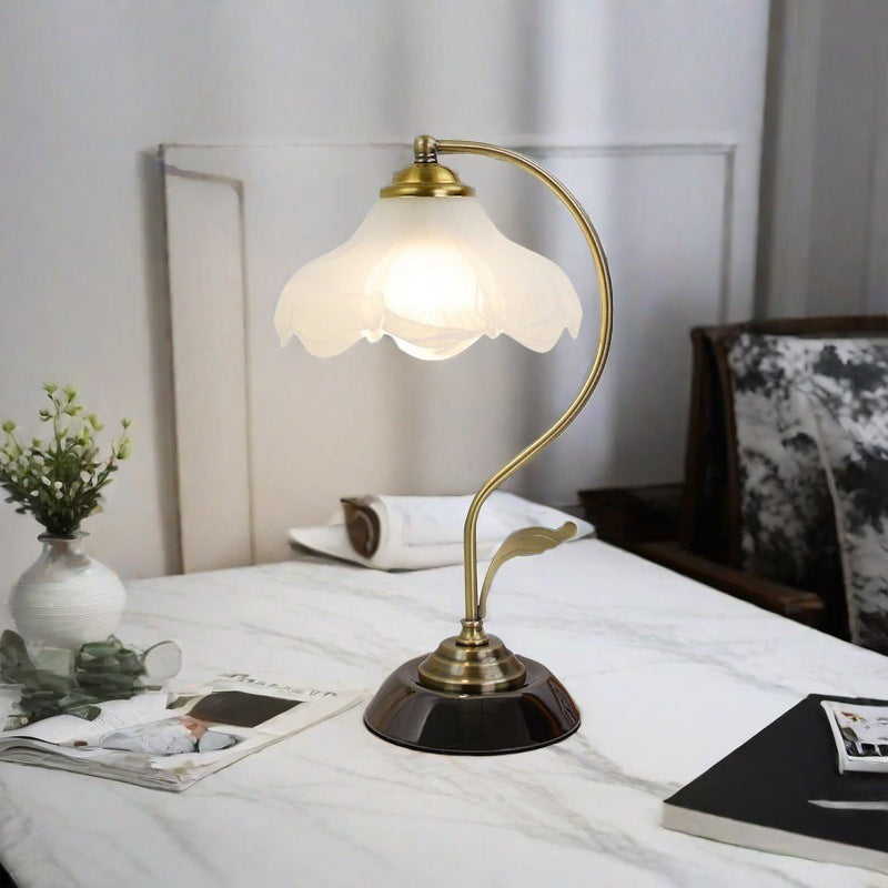 Dekorative Tischlampe