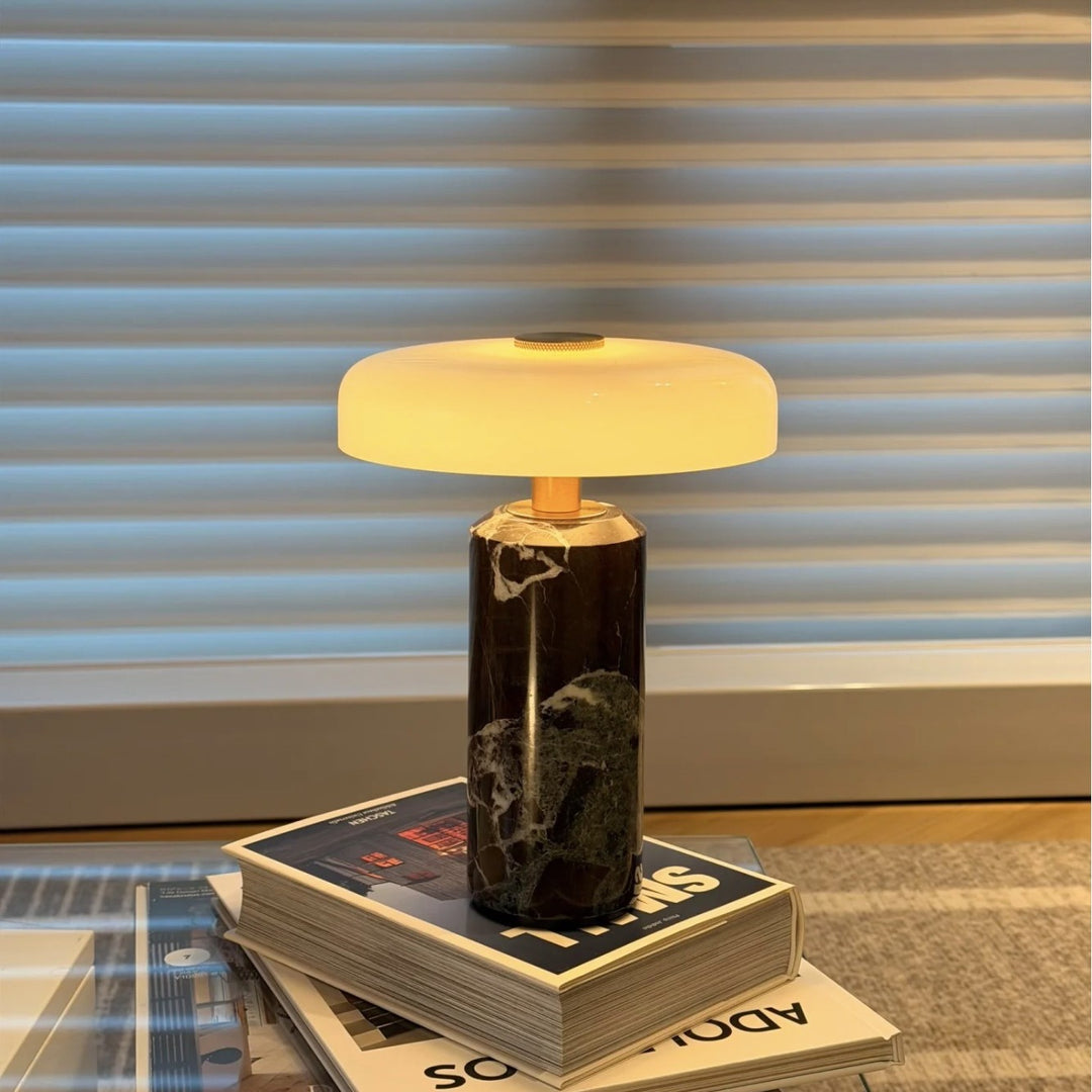 Moderne Marmorfuß Tischlampe