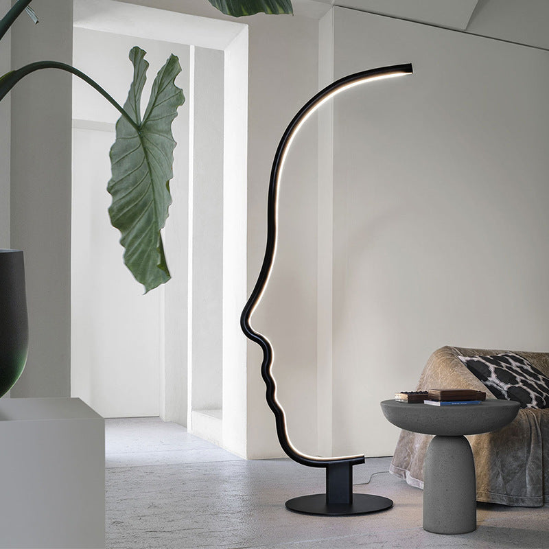 Künstlerische Outline Stehlampe