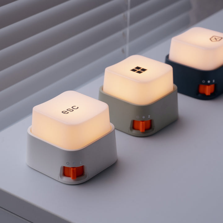 Tragbare wiederaufladbare Würfel-LED-Nachtlampe mit einstellbarer Helligkeit