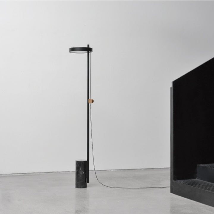 Moderne Skulptur Stehlampe