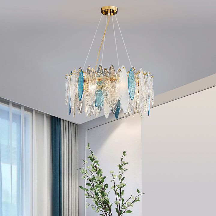 Elegantly detaillierter Kristalllüster