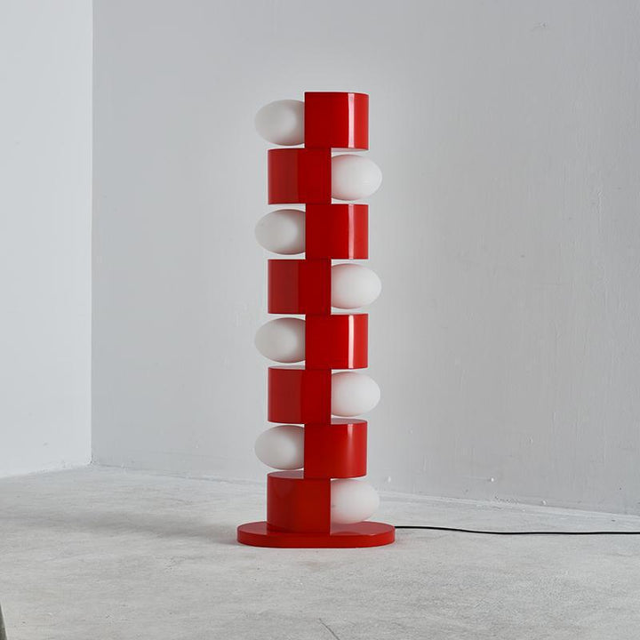 Skulpturale Turm Stehlampe mit modernem Design