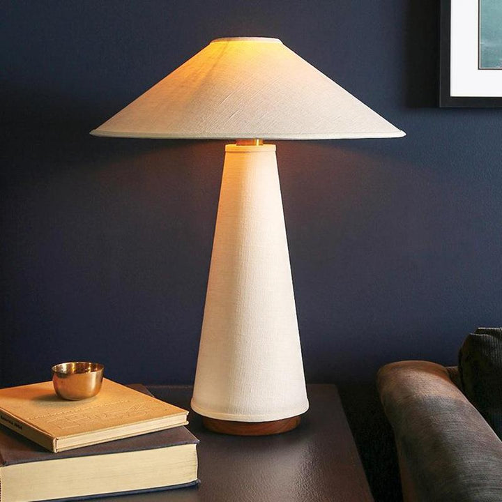Elegante Kegeltischlampe