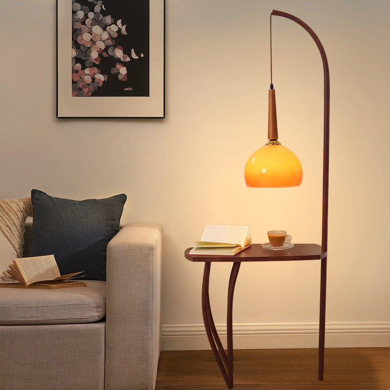 Moderne Minimalistische Stehlampe mit integriertem Beistelltisch