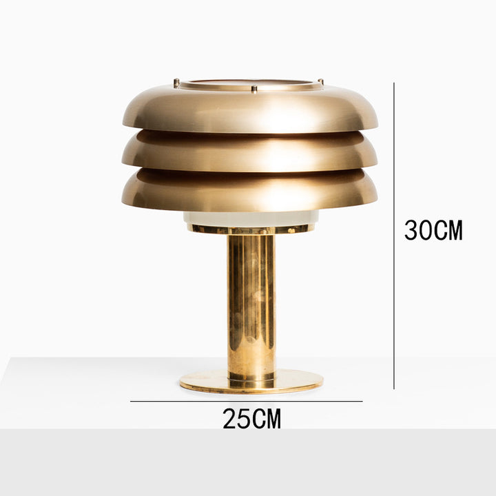 Moderne ästhetische Tischlampe mit geschichtetem Schirmdesign