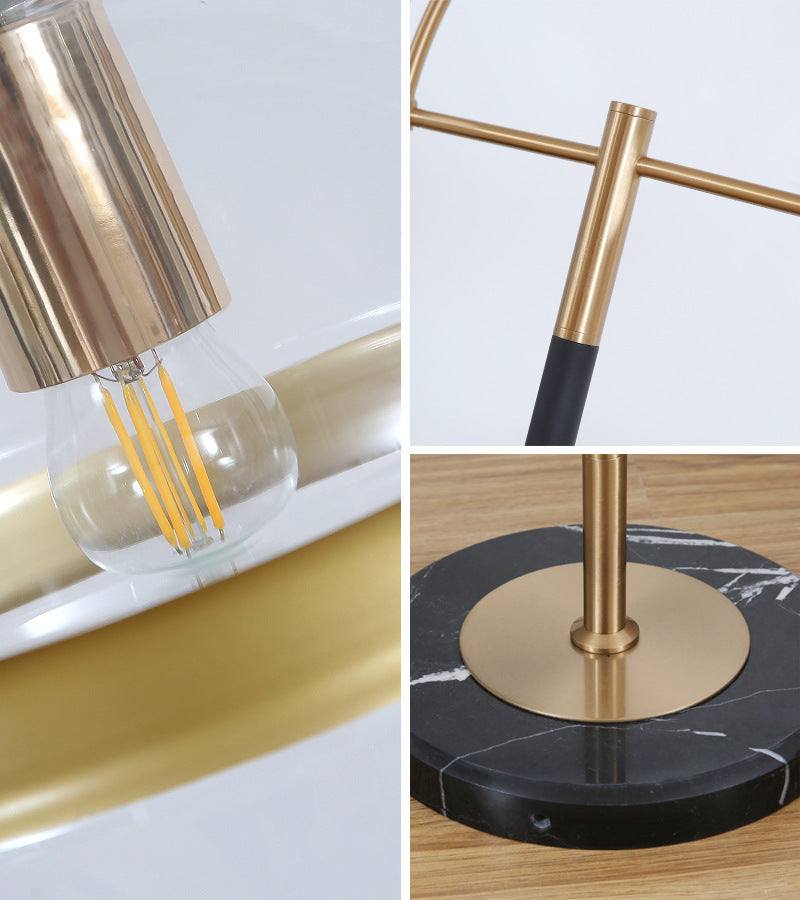Moderne Minimalistische Stehlampe mit Kugelschirm