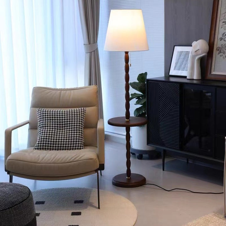 Stilvolle Stehlampe