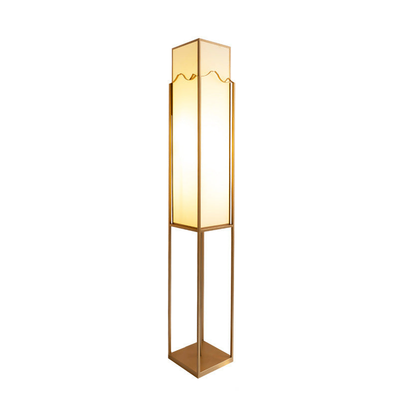 Elegante Slim Stehlampe