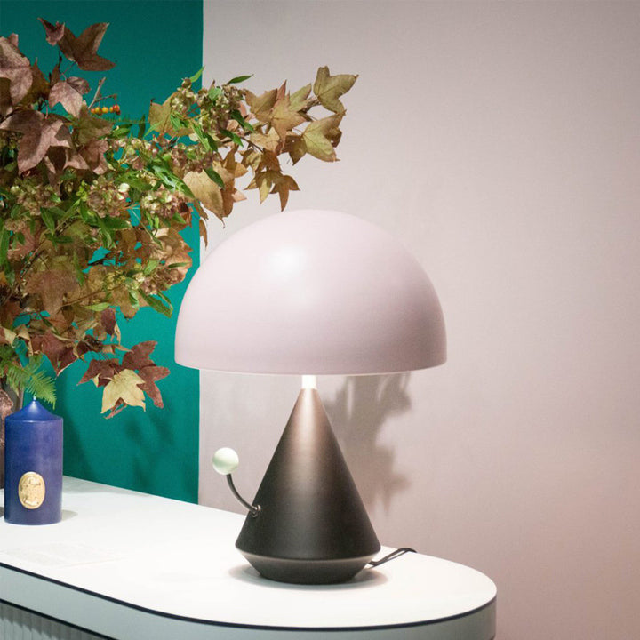 Kreative geometrische Tischlampe