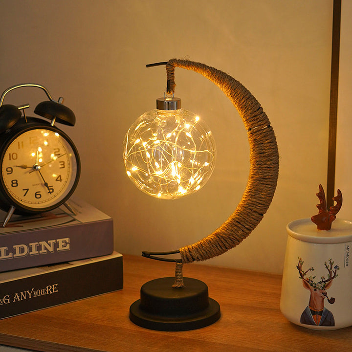 Dekorative Glas-Apfel-LED-Tischlampe mit Mondform-Seilumwickelständer