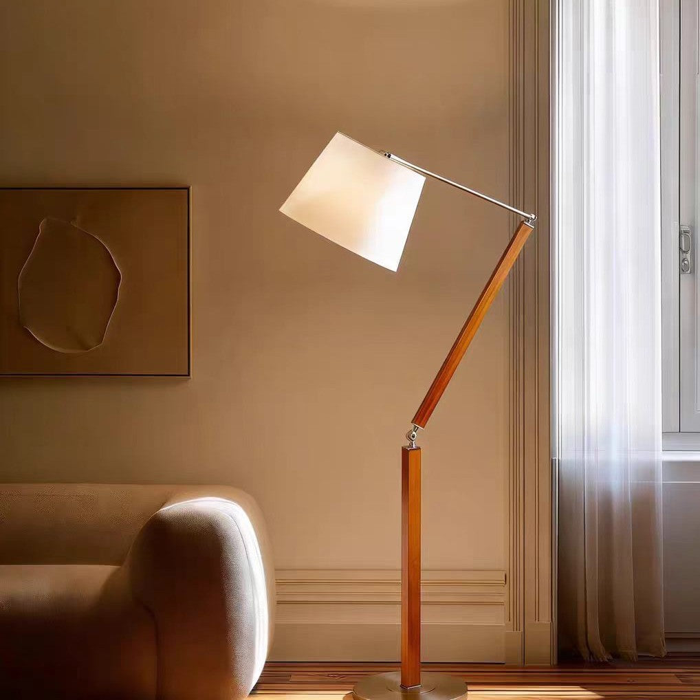 Verstellbare Holzbogen-Stehlampe