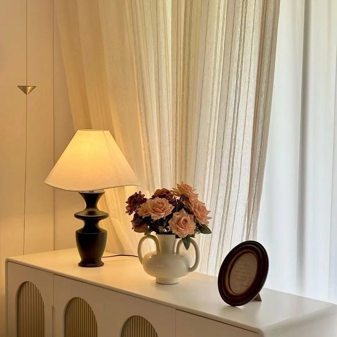 Moderne Tischlampe