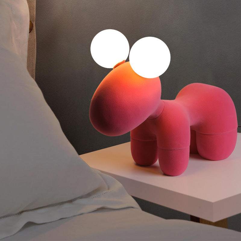 Verspielte tierförmige Tischlampe