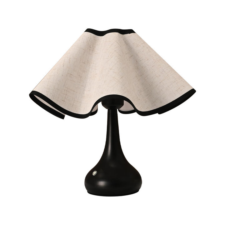 Elegante Rüschener Stoffschirm Nachttischlampe