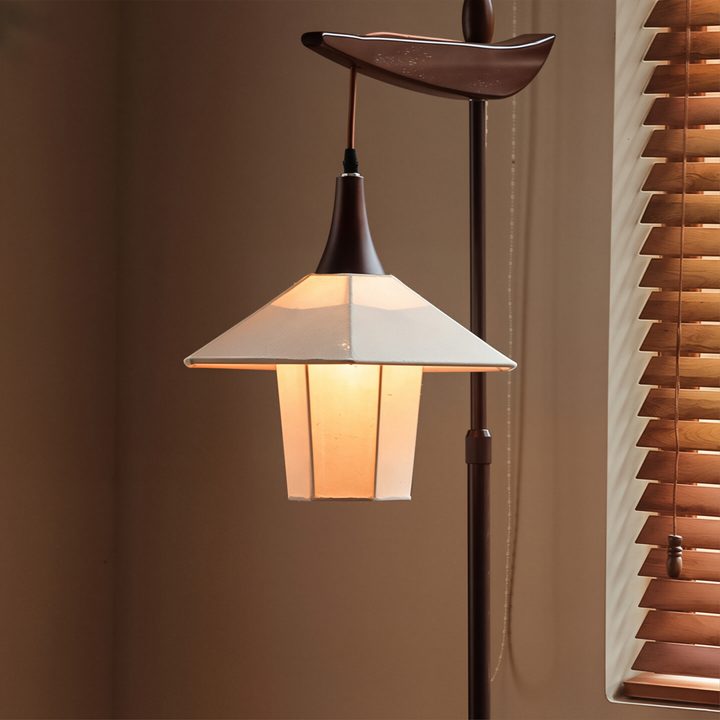 Vintage-inspirierte Stehlampe