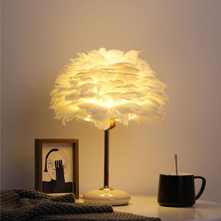 Feder Schirm Tischlampe mit Keramikbasis und poliertem Metallstange