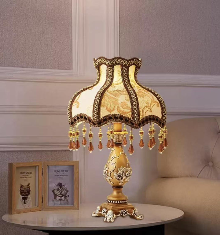 Vintage Floral Tischlampe