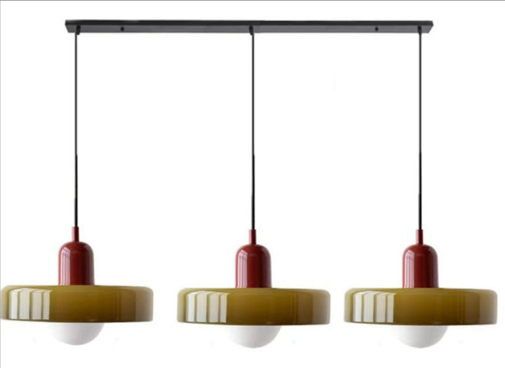 Minimalistische Keramik Pendelleuchte mit geschichtetem Glockenschirm