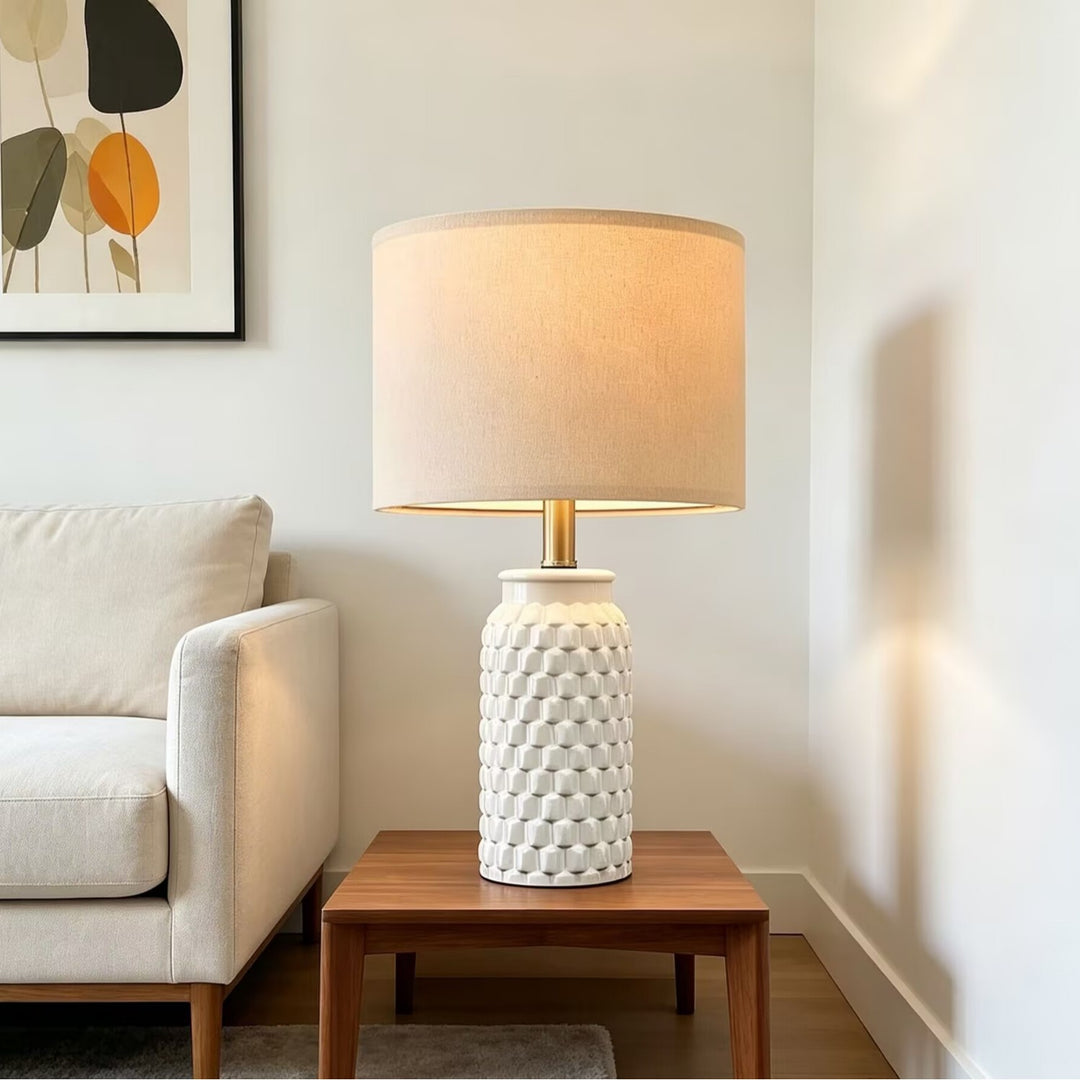 Strukturierte Keramik Tischlampe