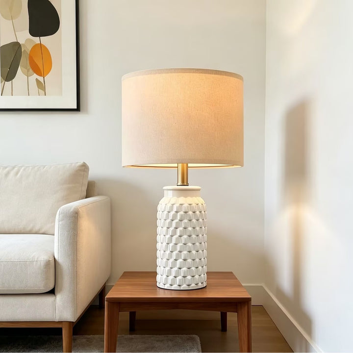 Strukturierte Keramik Tischlampe