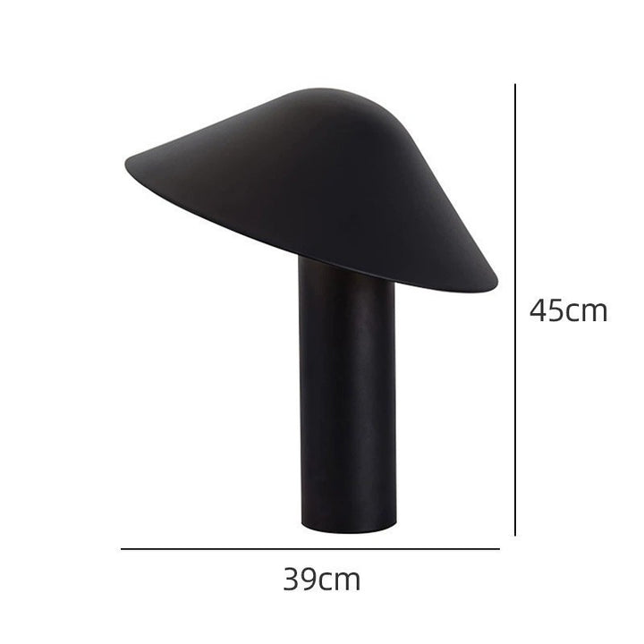 Moderne Minimalistische Tischlampe mit einzigartigem Schirmdesign