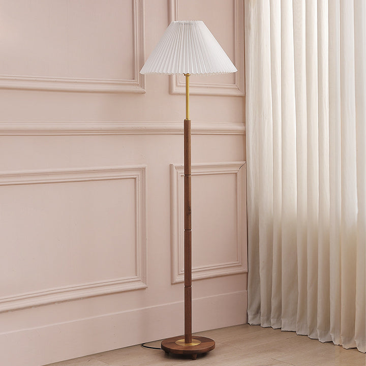 Zeitgenössische Stehlampe mit plissiertem Schirm