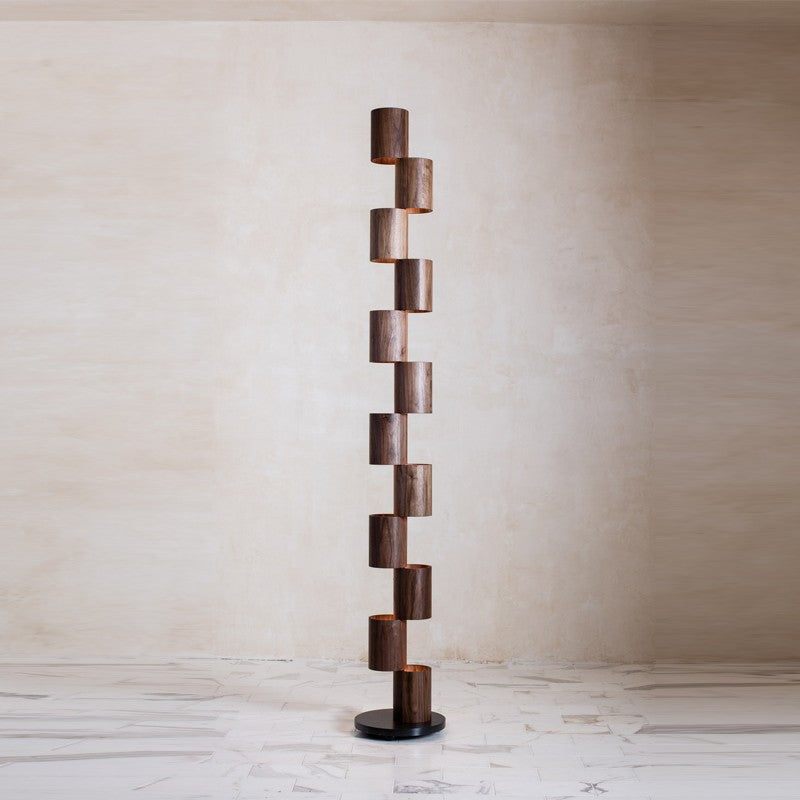 Chic moderne Stehlampe
