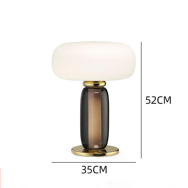 Moderne künstlerische Tischlampe mit elegantem Glasdesign