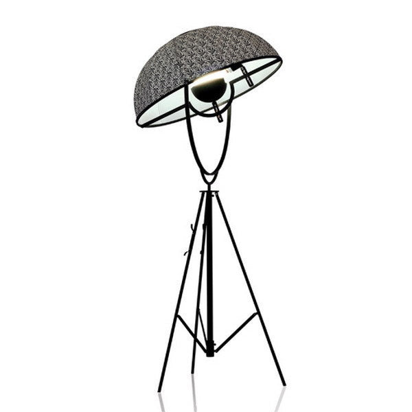 Stylische Stativ-Stehlampe