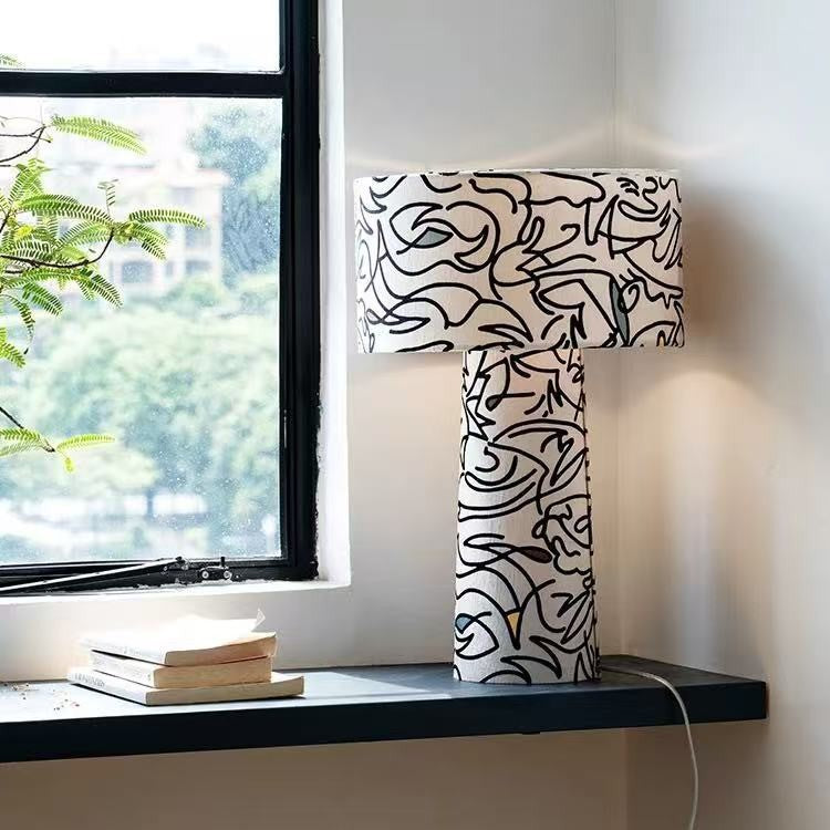 Künstlerische Tischlampe