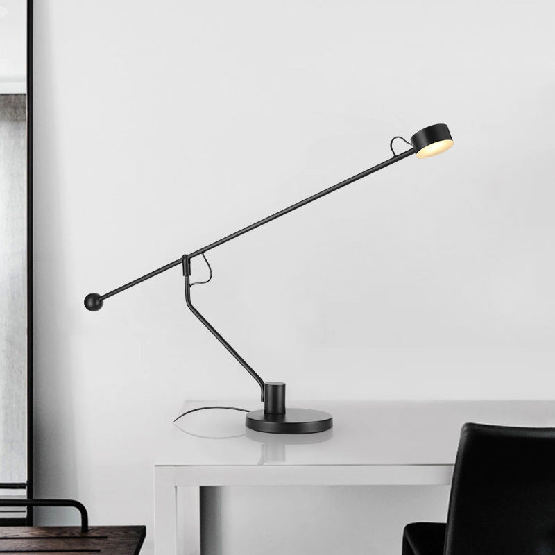 Verstellbare moderne Schreibtischlampe