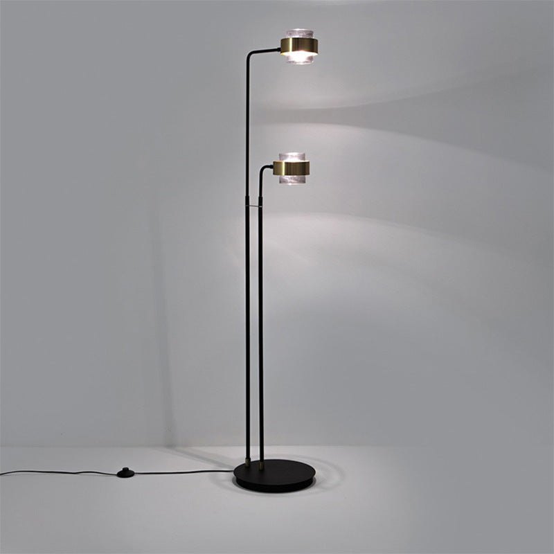 Moderne verstellbare Stehlampe mit Doppelkopf