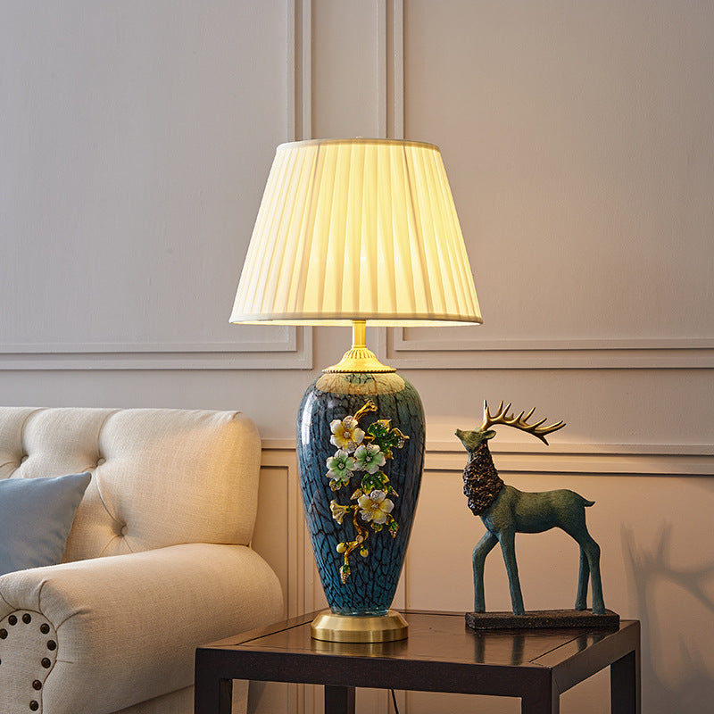 Verschnörkelte Blumen Tischlampe