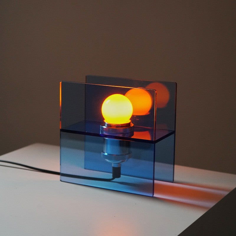 Künstlerische Tischlampe