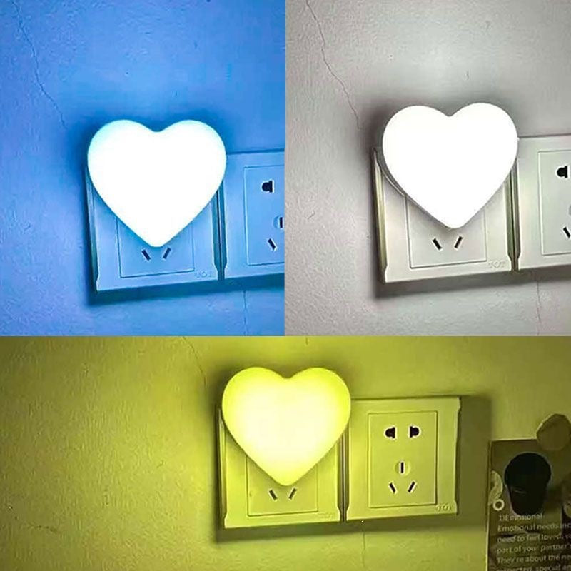Herzförmiger Plug-In Ambient Nachtlicht mit sanftem LED-Leuchten