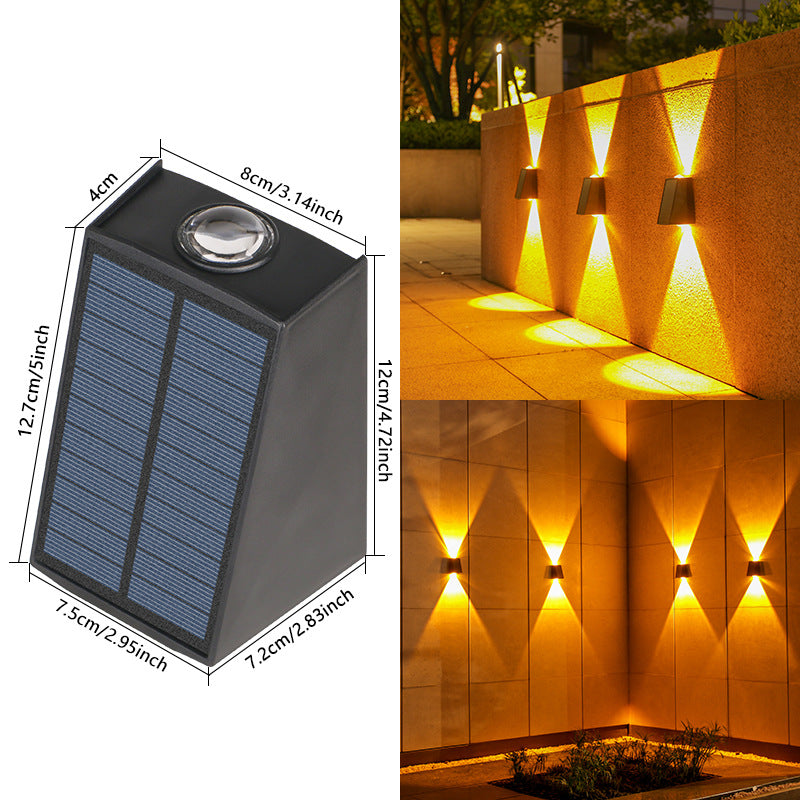 Abgewinkelte bi-direktionale Solar-LED-Wandleuchte-Downlight mit integriertem Photovoltaikpanel und Prismenlinse