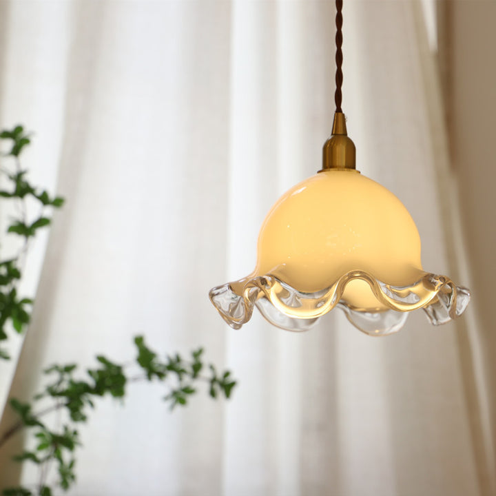 Elegante drei-Lampen-Pendelleuchte