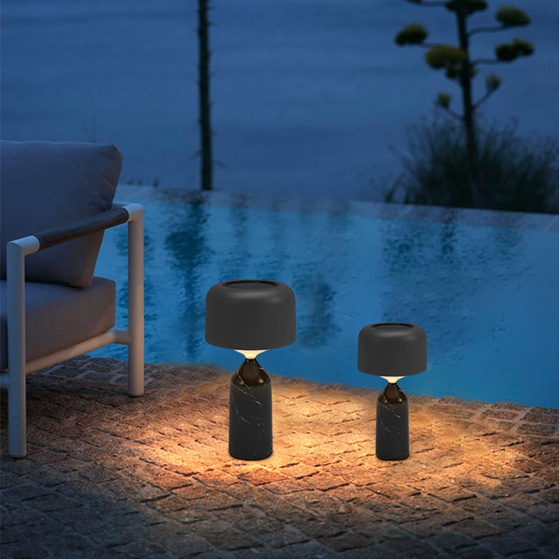 Ambient Outdoor LED Garten Tischlampe