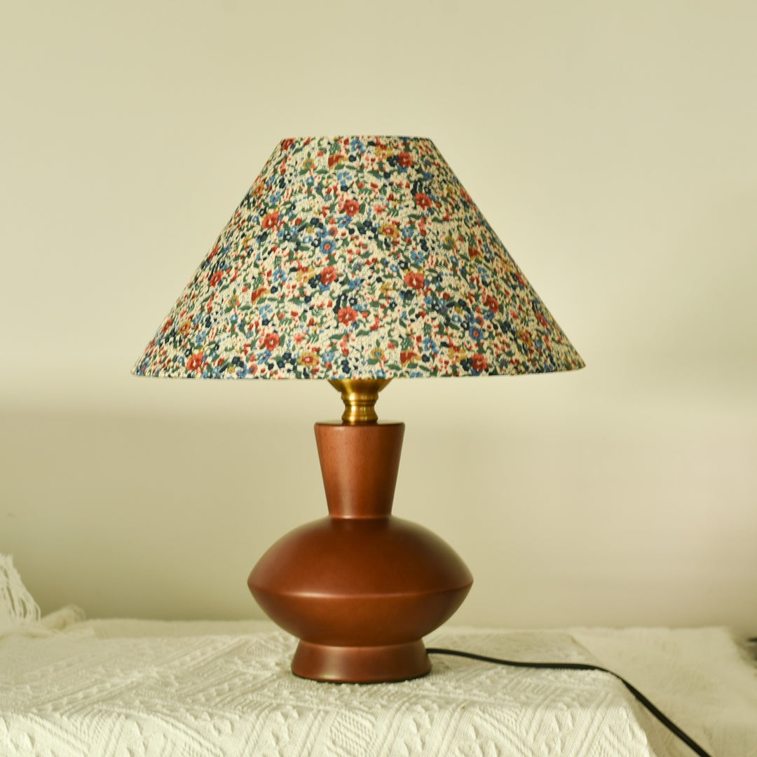 Florale Design Tischlampe
