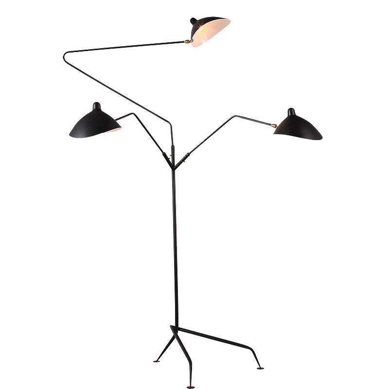 Moderne Tri-Head Stehlampe mit verstellbaren Armen