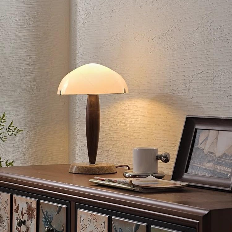 Moderne Tischlampe
