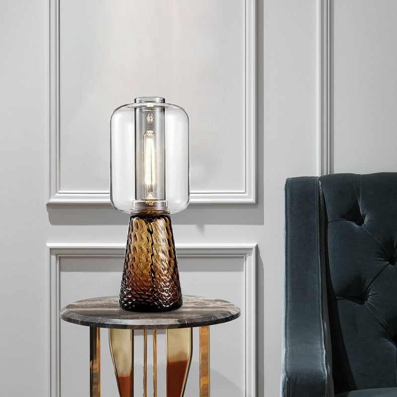 Glas Tischlampe mit strukturiertem Fuß