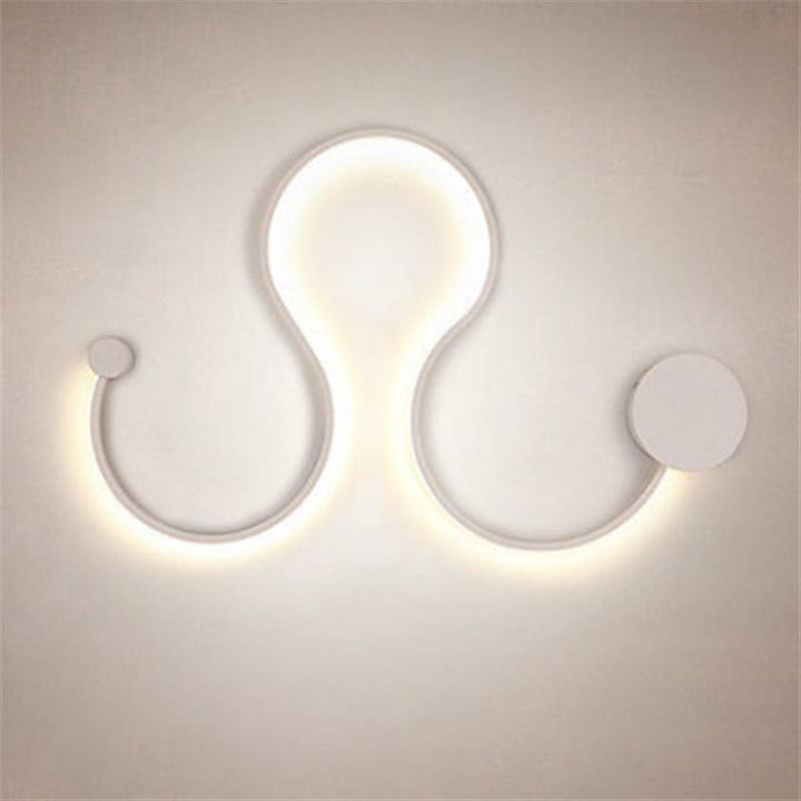 Skulpturale LED Wellenwandlampe
