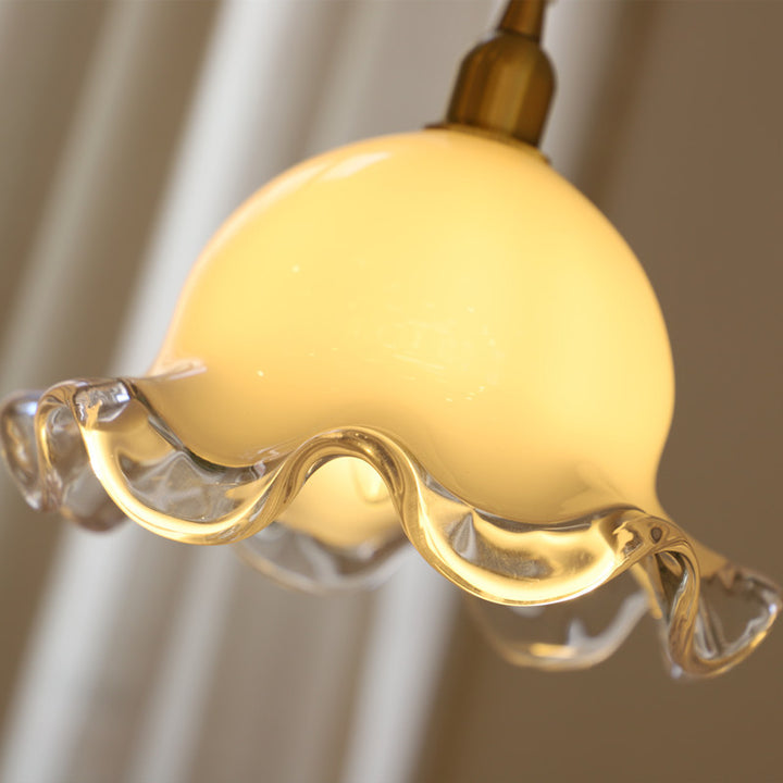 Elegante drei-Lampen-Pendelleuchte
